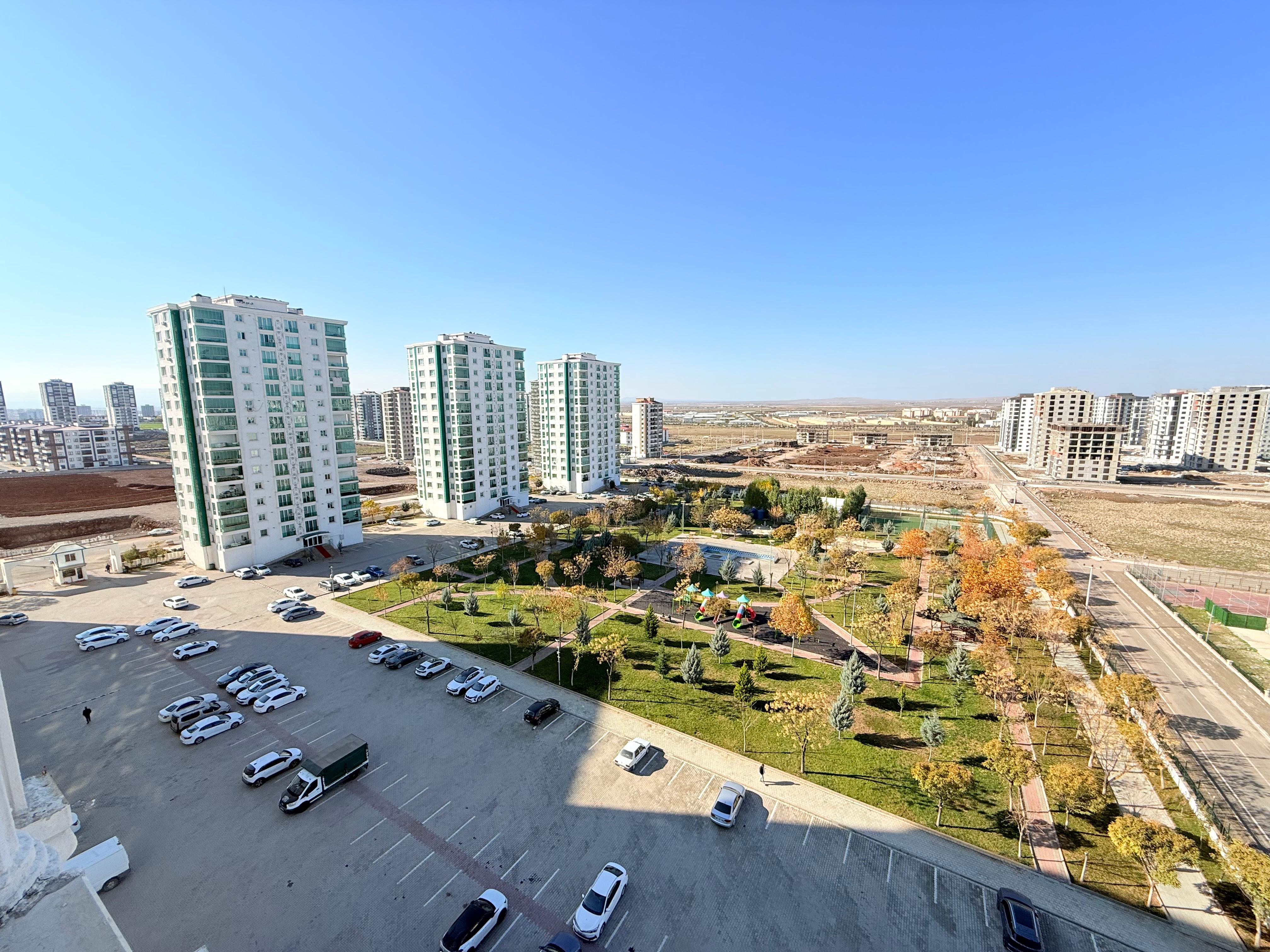 KAYA EMLAKTAN YENİ CEZA EVİ KARŞISI ELBEY PLATİNUM KİRALIK 3.5+1 KİRALIK DAİRE